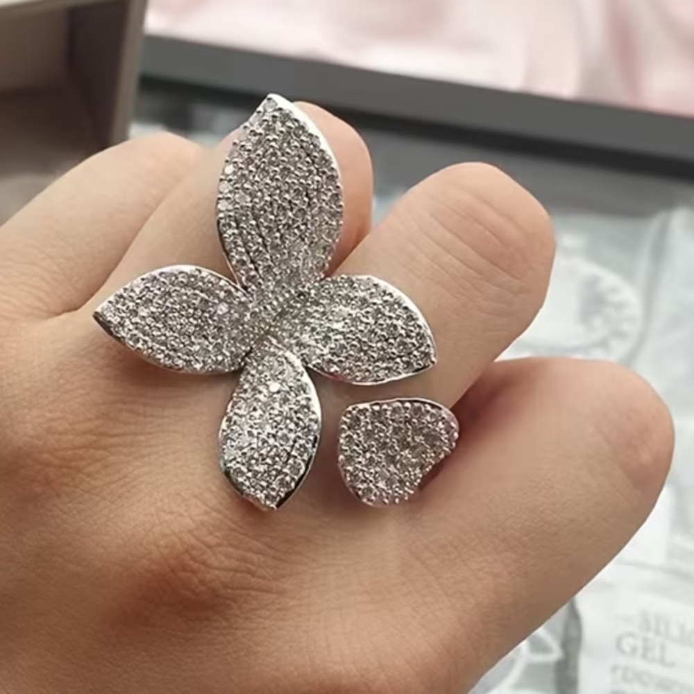 Beautiful Silver Swarovski Crystal and Moissanite Flower Ring